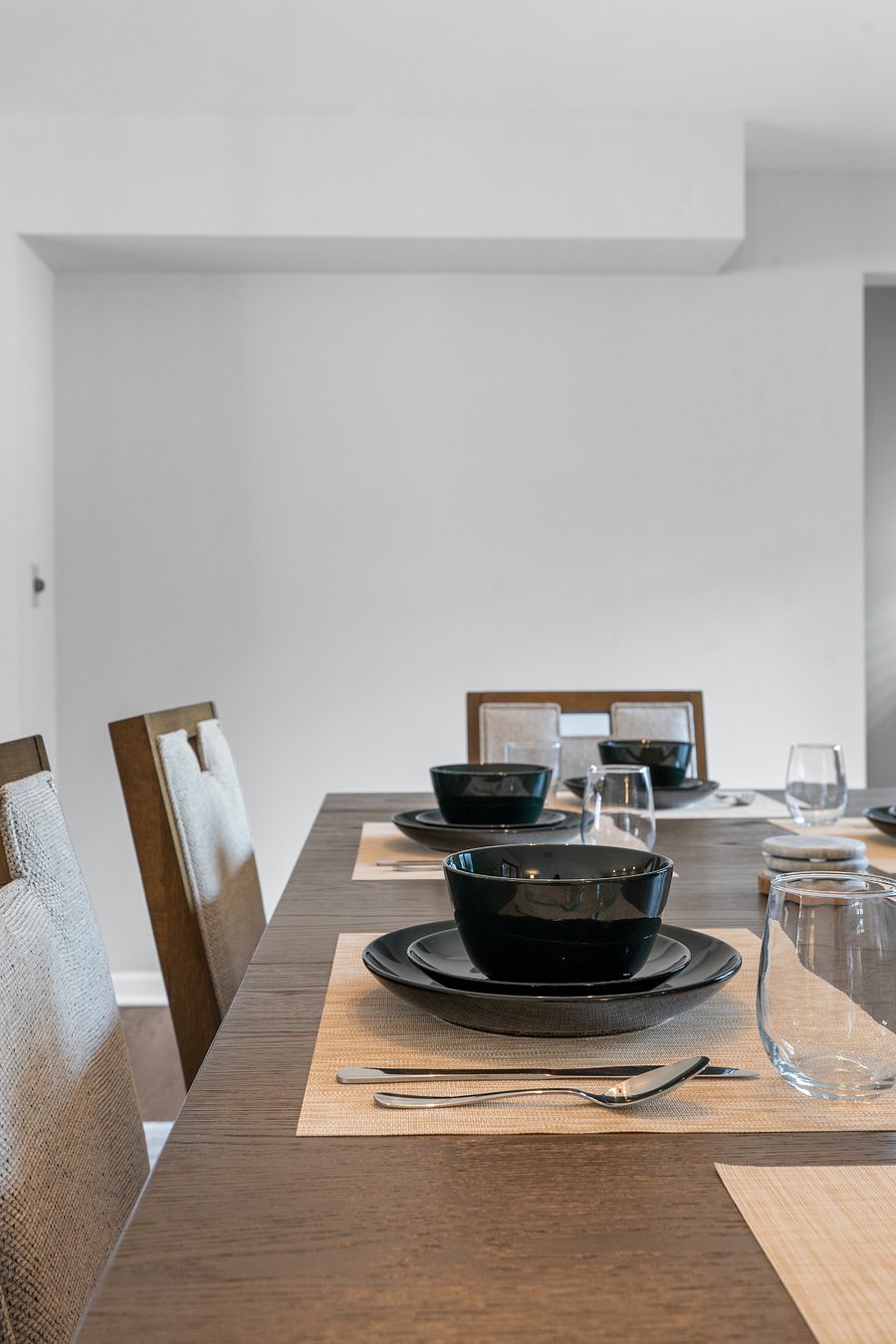 Dining Room Features