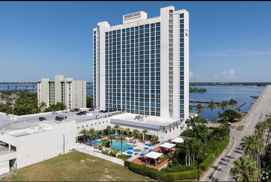 Furnished Finder property 1012257_1 photo 26