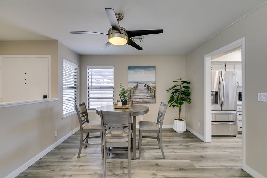 Dining Room and Kitchen entrance