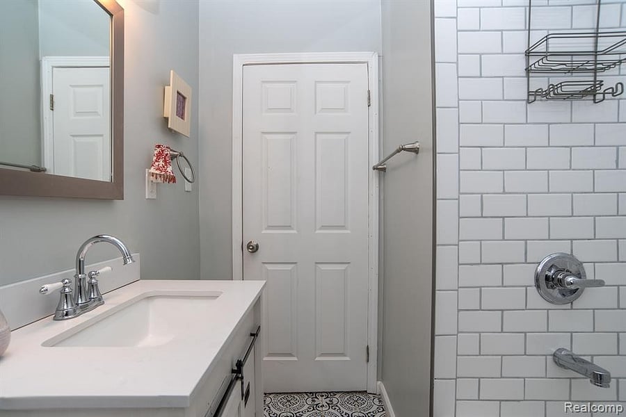 Furnished Finder property 1012269_1 photo 28