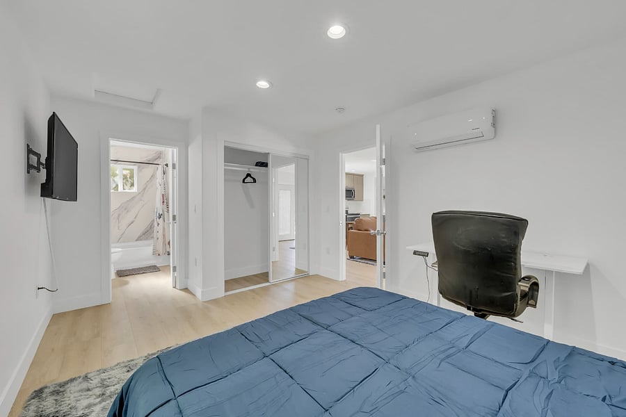 Furnished Finder property 1012276_1 photo 2