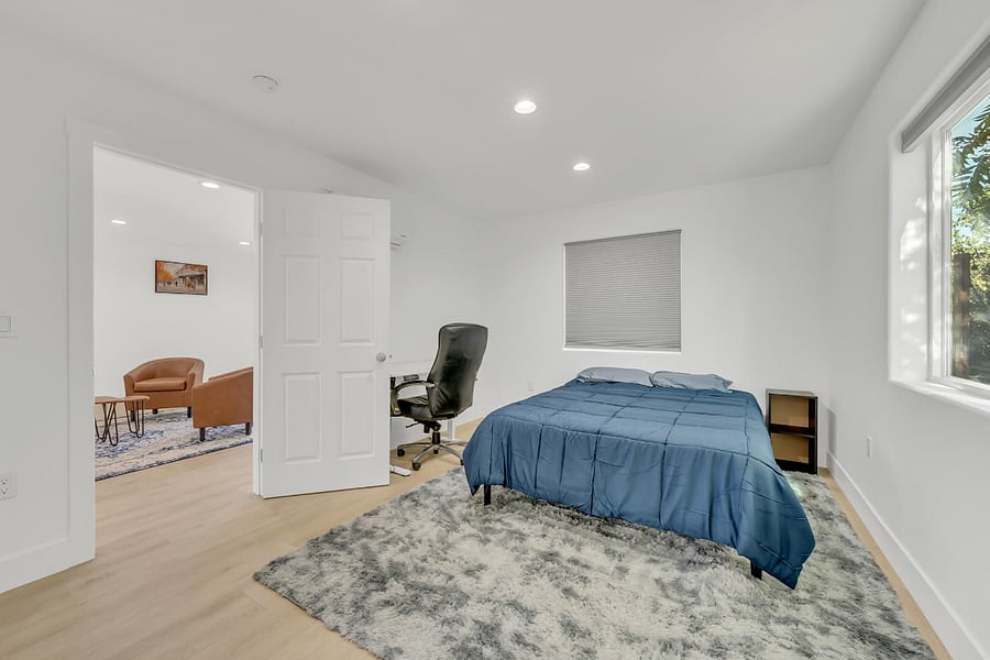 Furnished Finder property 1012276_1 photo 3