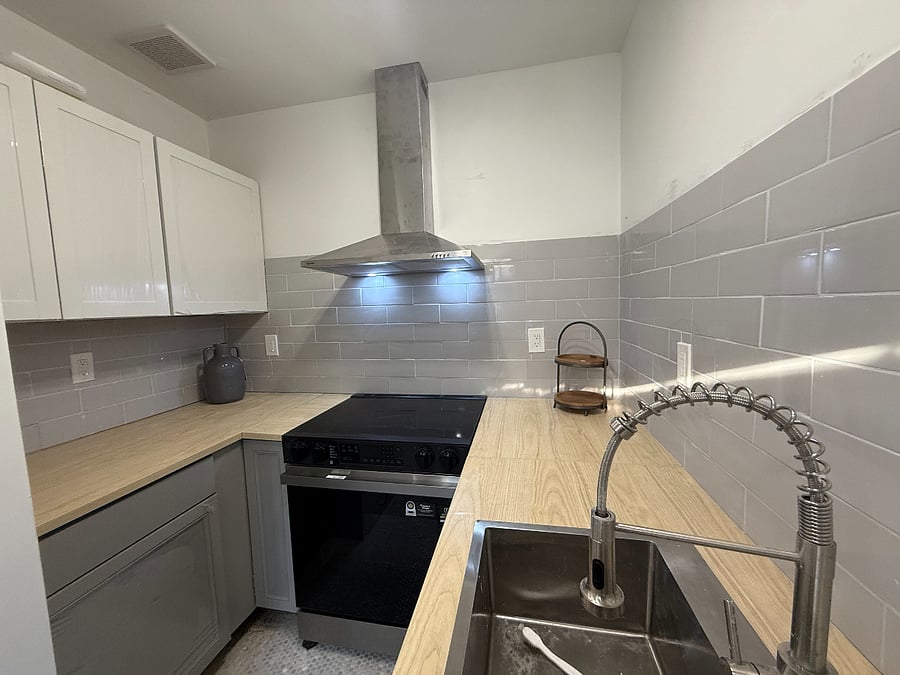 Furnished Finder property 1012294_1 photo 10