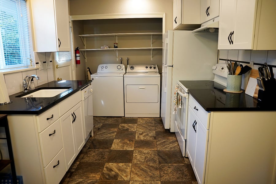 Furnished Finder property 1012296_1 photo 10