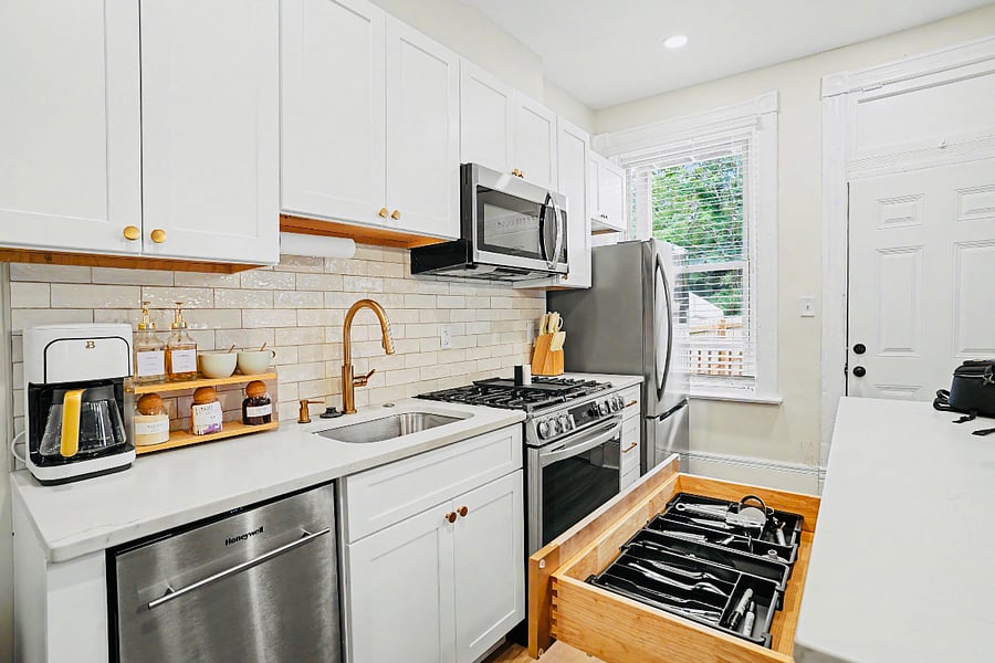 Furnished Finder property 1012297_1 photo 9