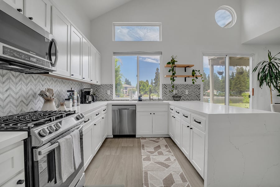 Furnished Finder property 1012311_1 photo 12