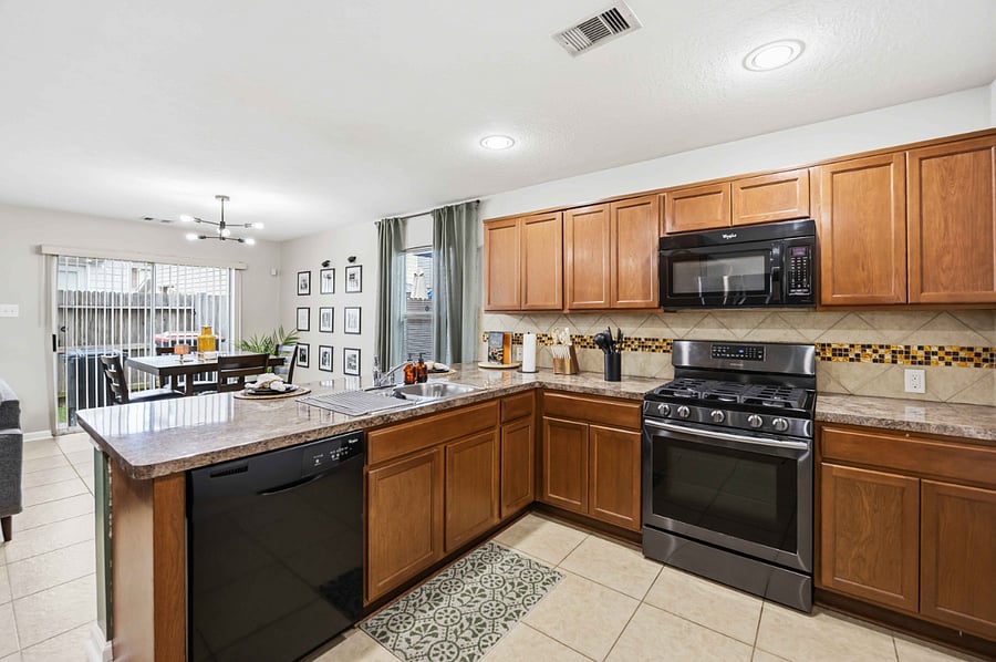 Furnished Finder property 1012321_1 photo 8