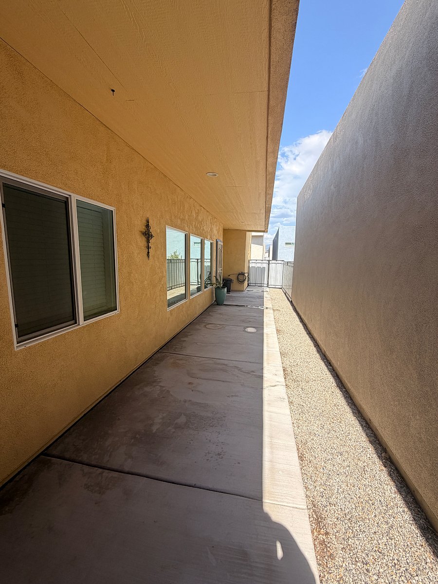 Furnished Finder property 1012322_1 photo 31