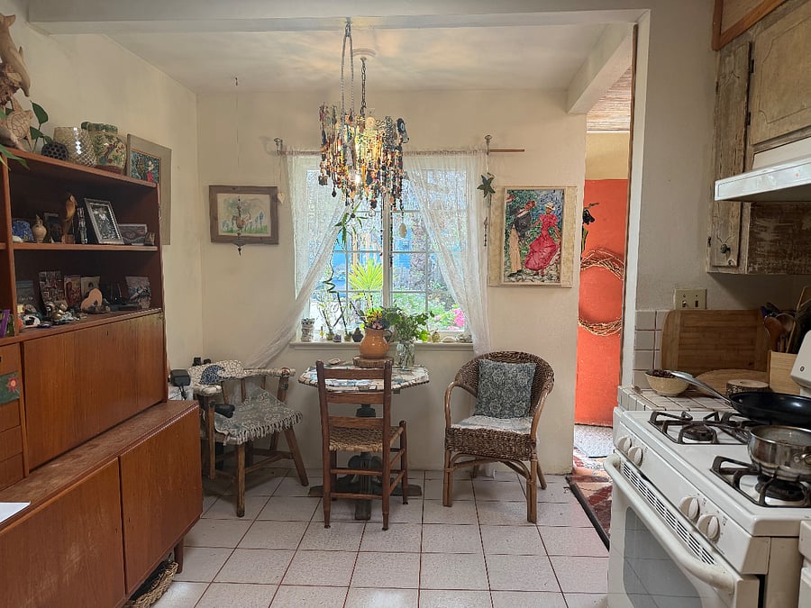 Furnished Finder property 1012324_1 photo 12