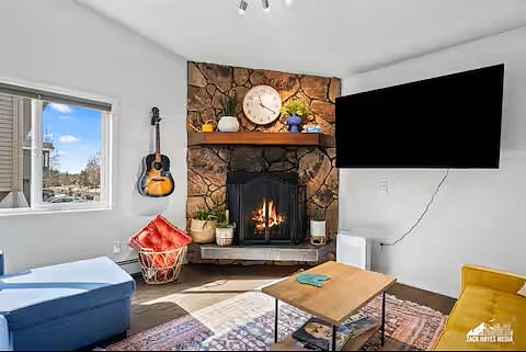 Furnished Finder property 1012327_1 photo 14