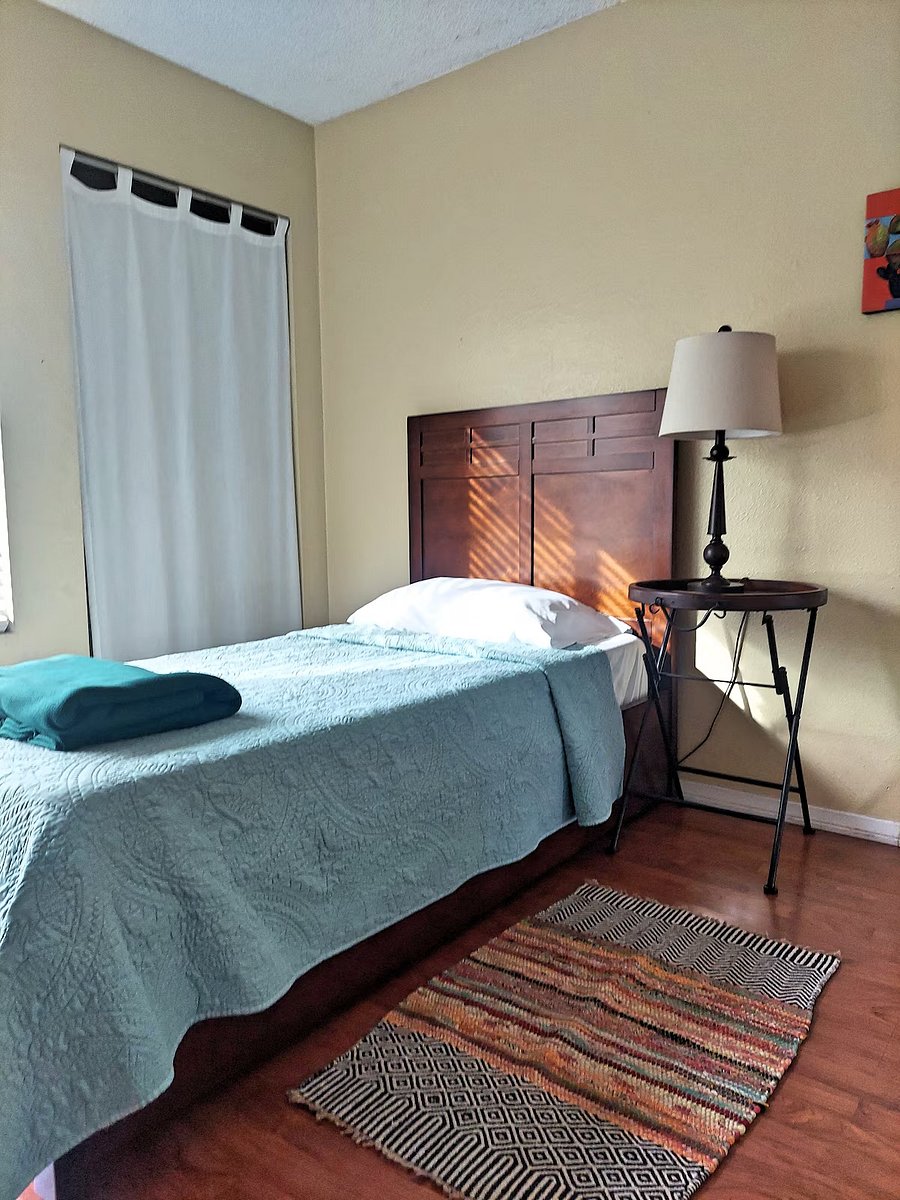 Furnished Finder property 1012328_1 photo 10