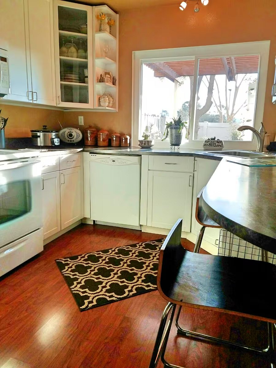 Furnished Finder property 1012328_1 photo 5