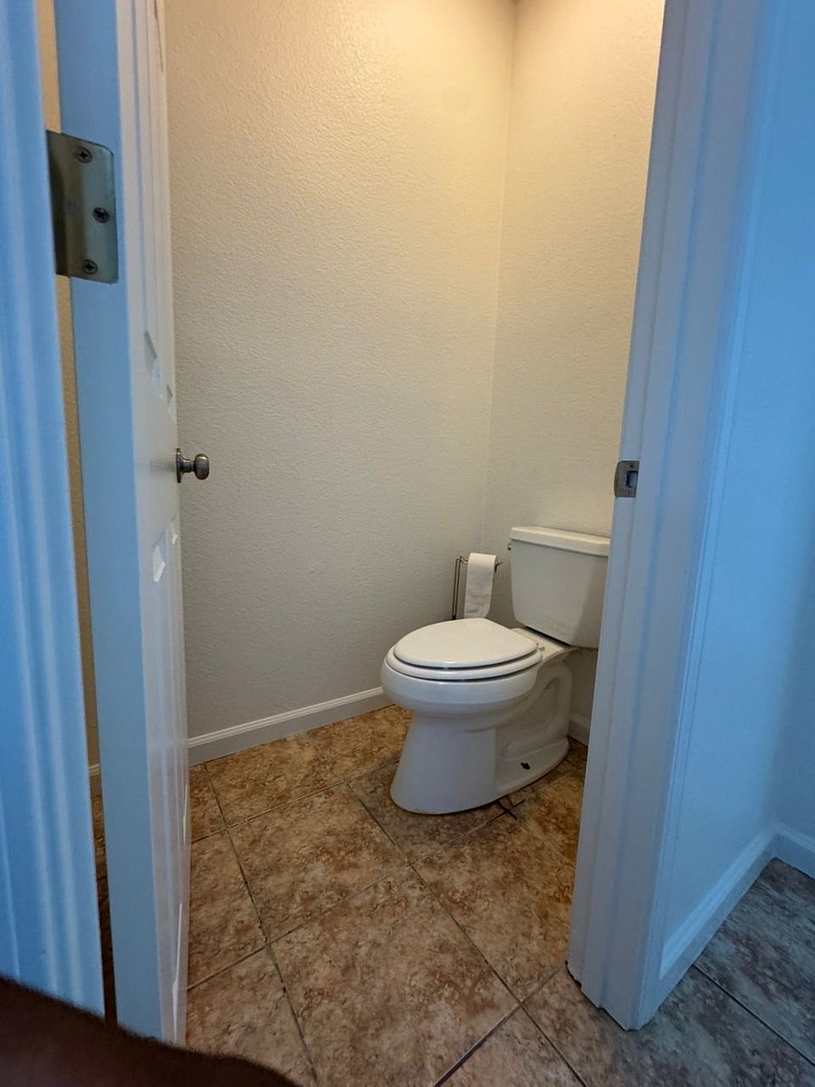 Furnished Finder property 1012333_1 photo 14