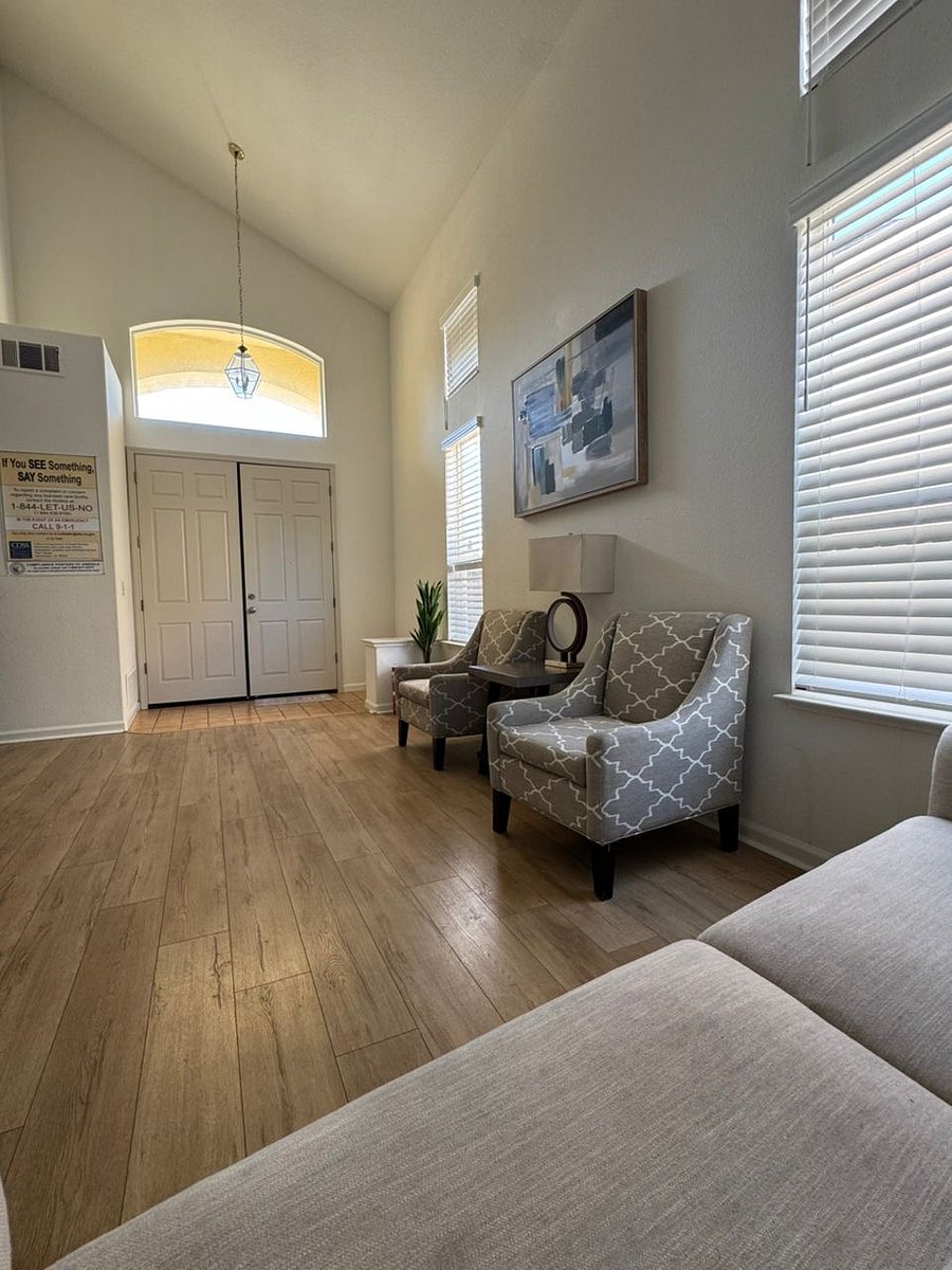 Furnished Finder property 1012333_1 photo 31
