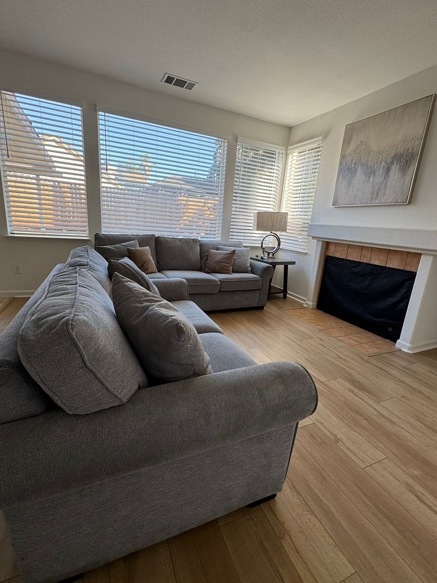 Furnished Finder property 1012333_1 photo 32