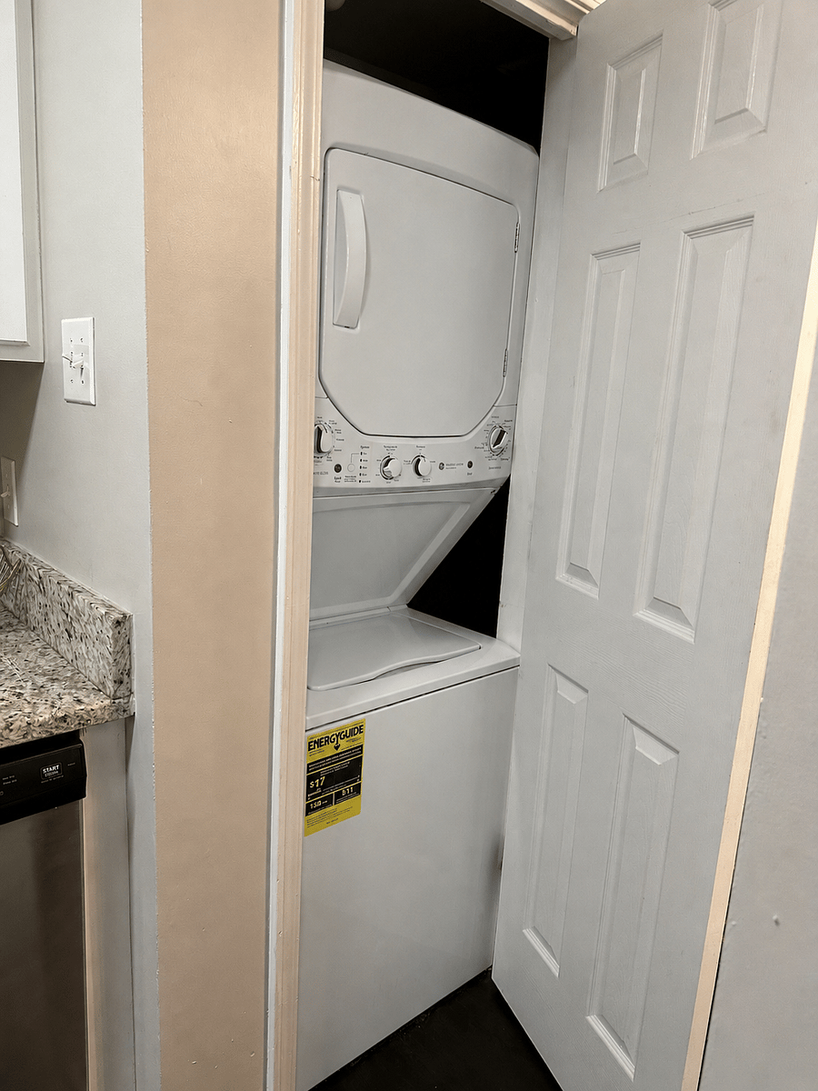 Furnished Finder property 1012345_1 photo 17