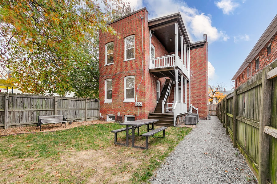 Furnished Finder property 1012393_6 photo 11