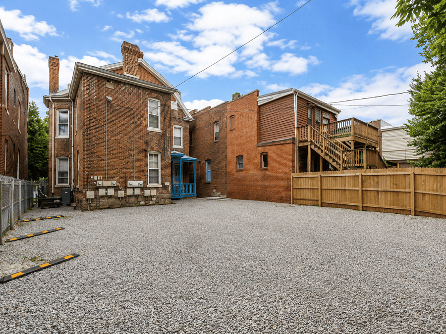 Furnished Finder property 1012393_7 photo 9