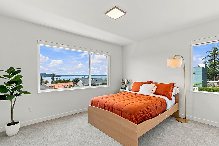Room 1 w/ Full Size Bed and View