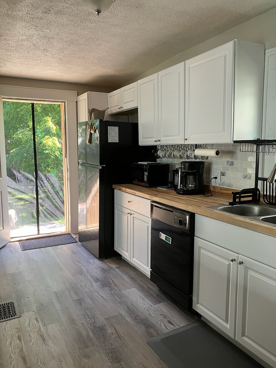 Furnished Finder property 1012404_1 photo 12