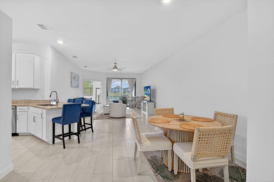 Furnished Finder property 1012406_1 photo 3