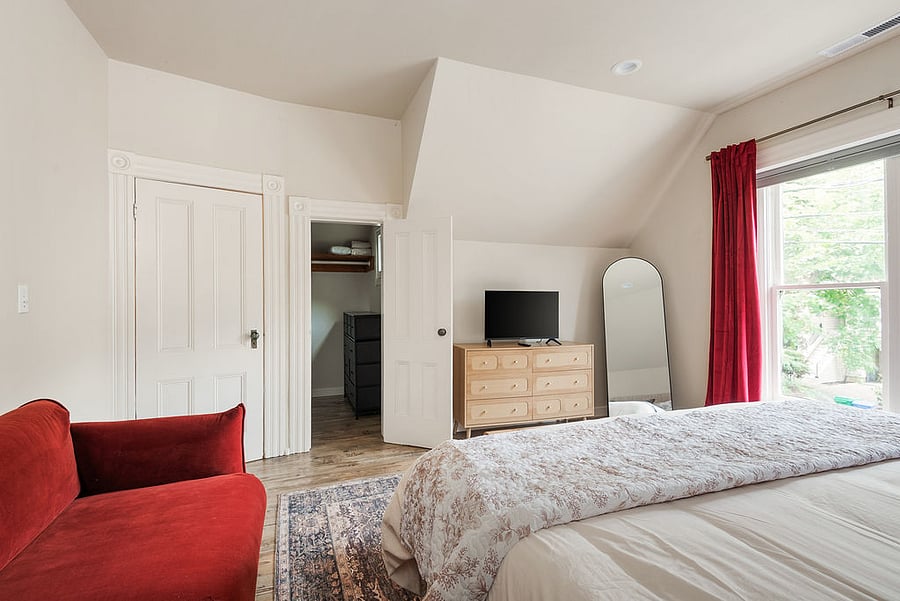 Furnished Finder property 1012416_1 photo 18