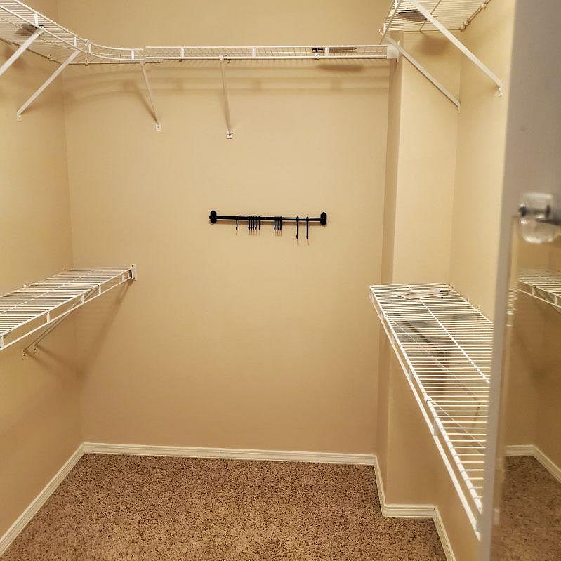 Furnished Finder property 1012427_1 photo 9