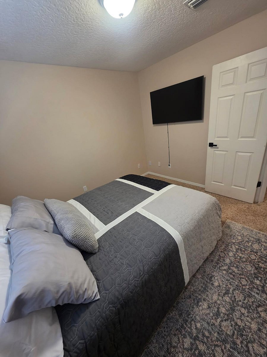 Furnished Finder property 1012427_1 photo 17