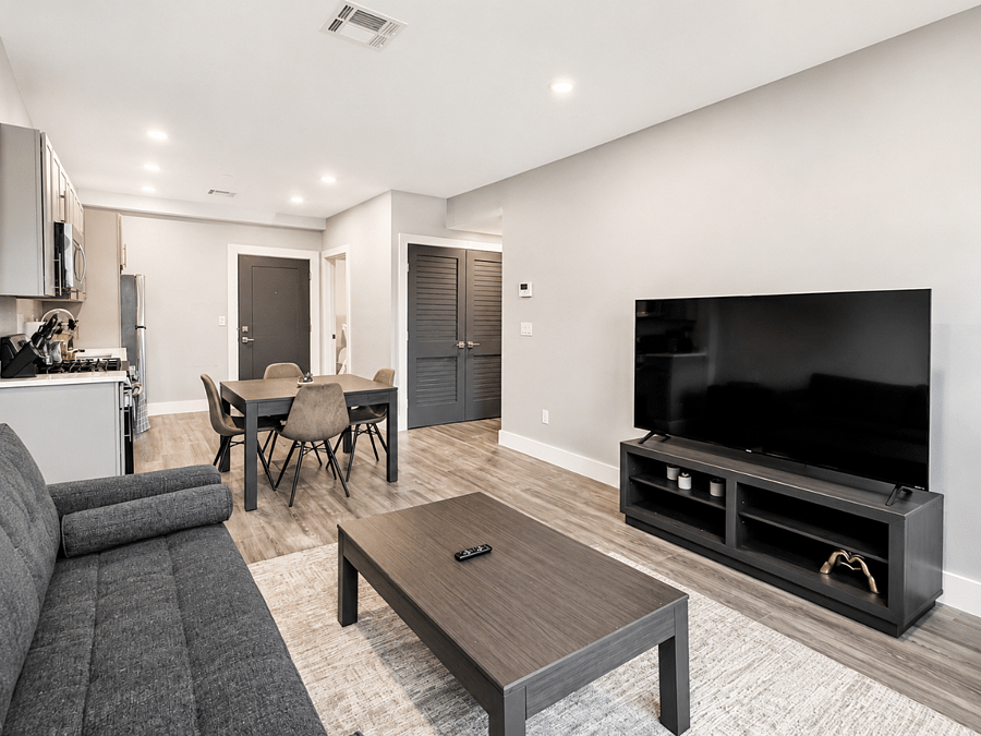 Furnished Finder property 1012428_1 photo 23