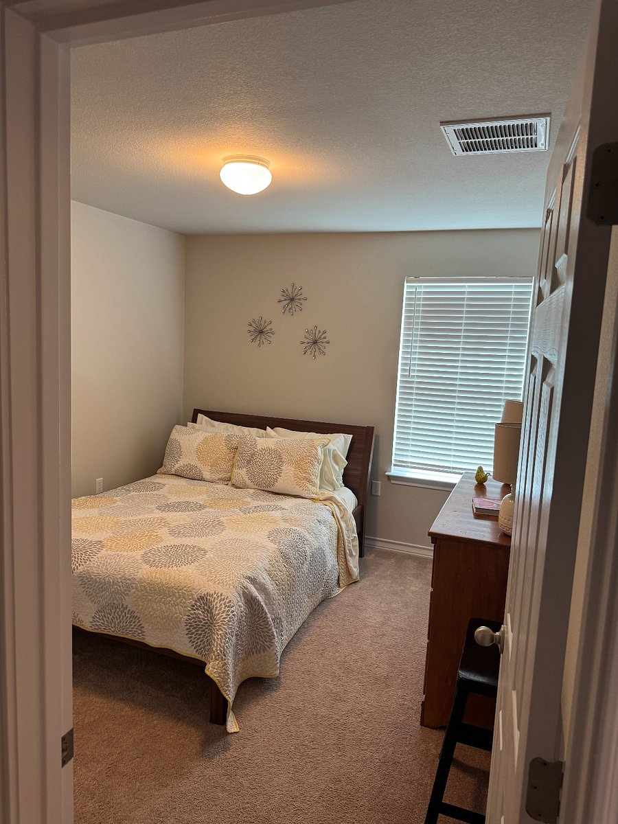 Furnished Finder property 1012433_1 photo 18