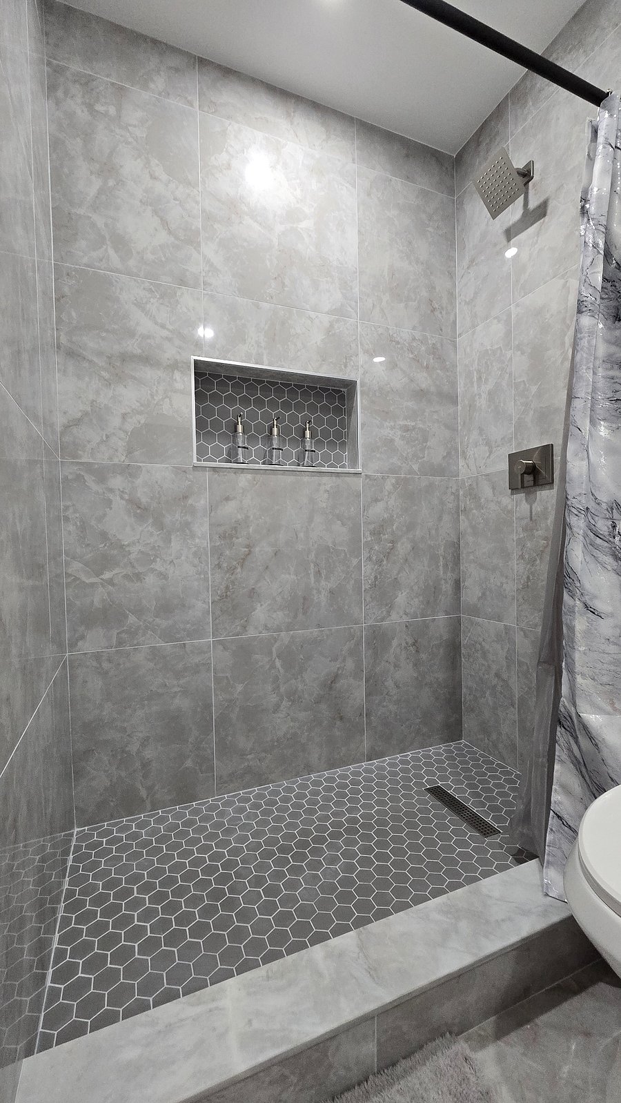 Furnished Finder property 1012436_1 photo 11