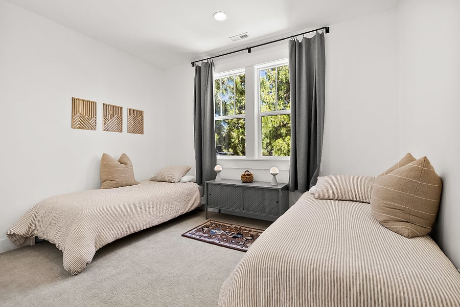 Furnished Finder property 1012445_1 photo 26