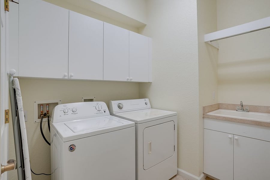 Furnished Finder property 1012457_1 photo 21