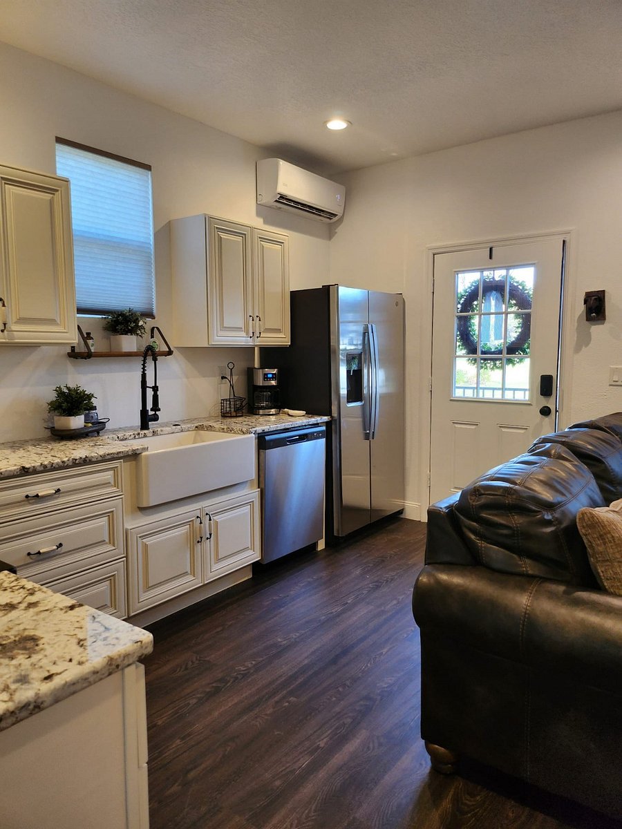 Furnished Finder property 1012472_1 photo 12