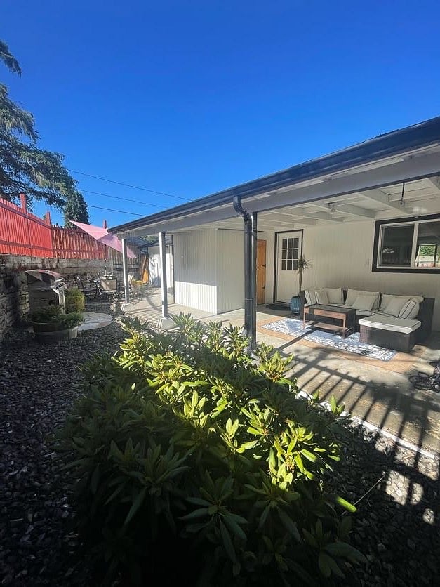 Furnished Finder property 1012478_1 photo 28