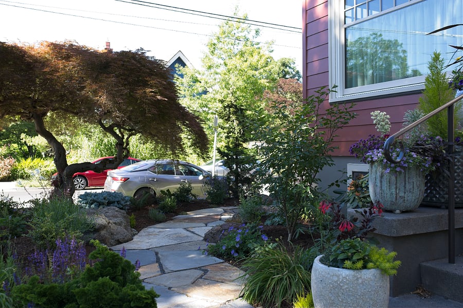 Beautifully landscaped yard.