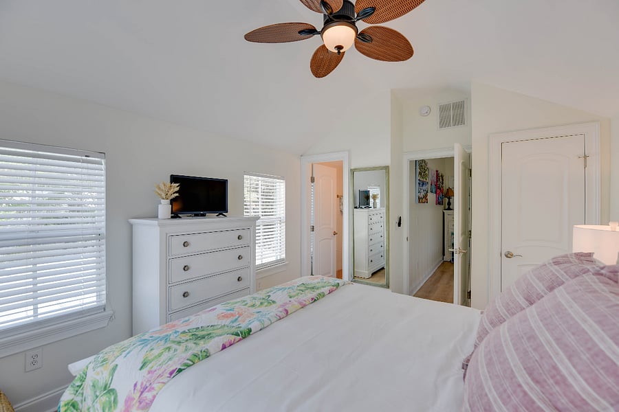 Furnished Finder property 1012488_1 photo 24