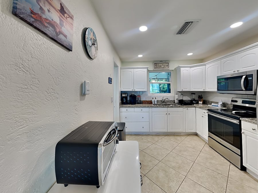Furnished Finder property 1012491_1 photo 6