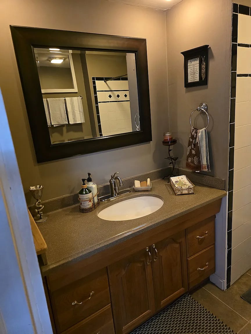 Furnished Finder property 1012506_1 photo 48