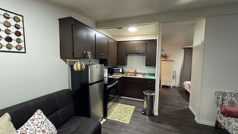 Furnished Finder property 1012509_1 photo 3