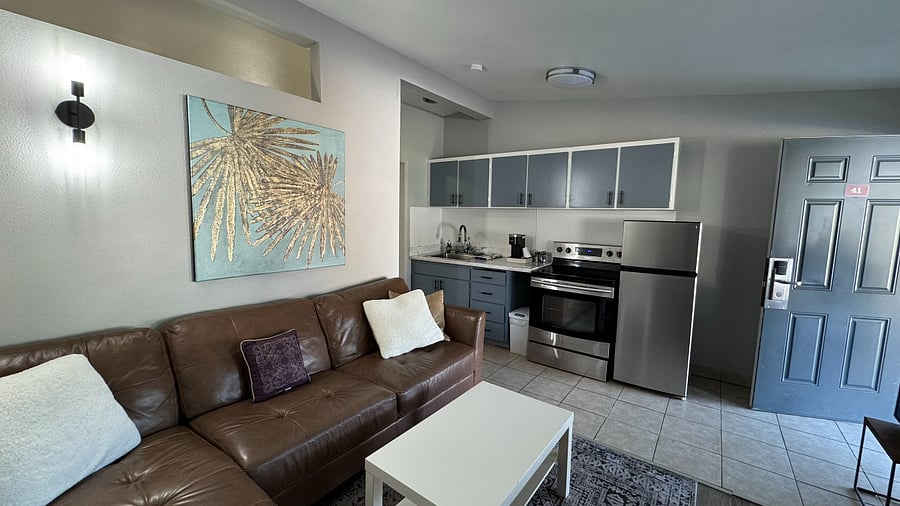 Furnished Finder property 1012509_3 photo 3