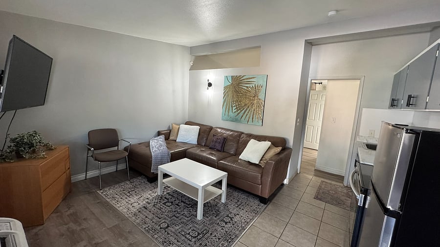 Furnished Finder property 1012509_3 photo 5