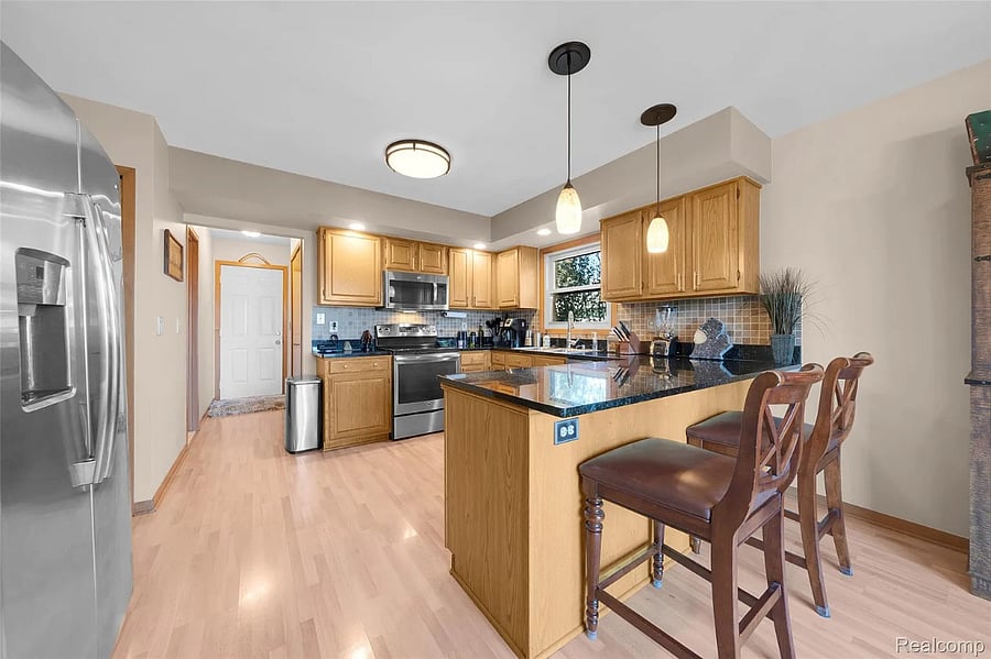 Furnished Finder property 1012528_1 photo 9