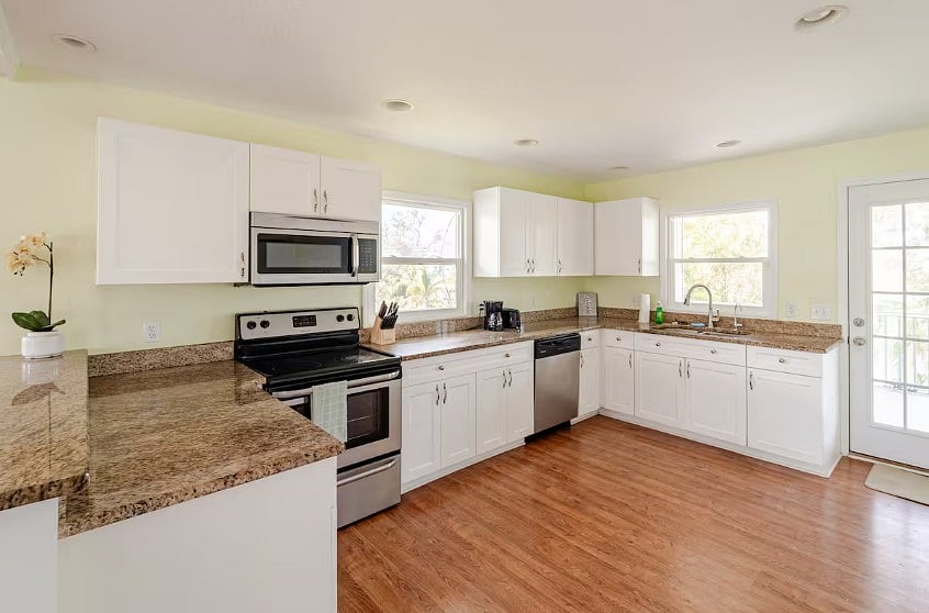 Furnished Finder property 1012534_1 photo 16