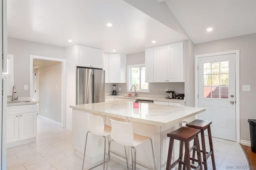 Furnished Finder property 1012588_1 photo 29