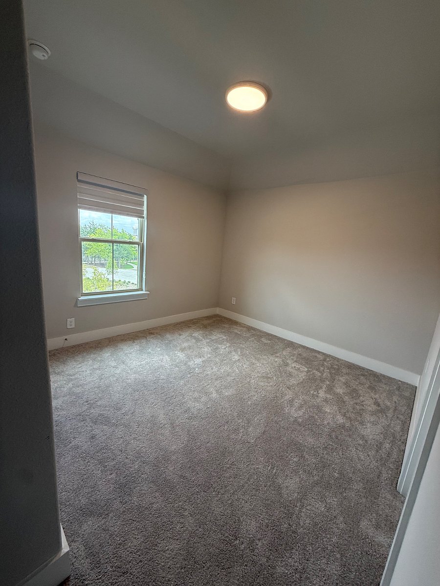 Furnished Finder property 1012593_1 photo 11