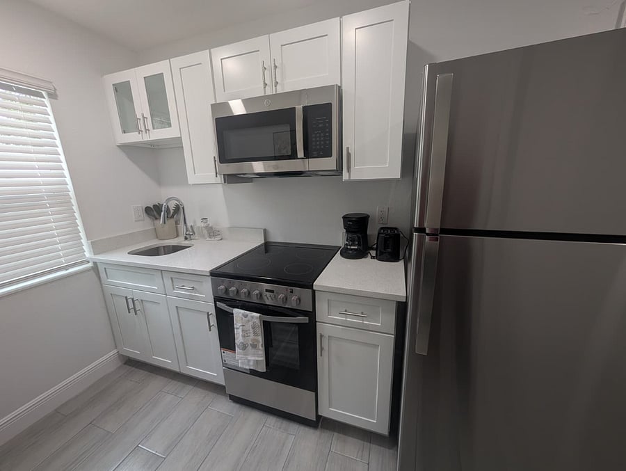 Furnished Finder property 1012597_1 photo 2