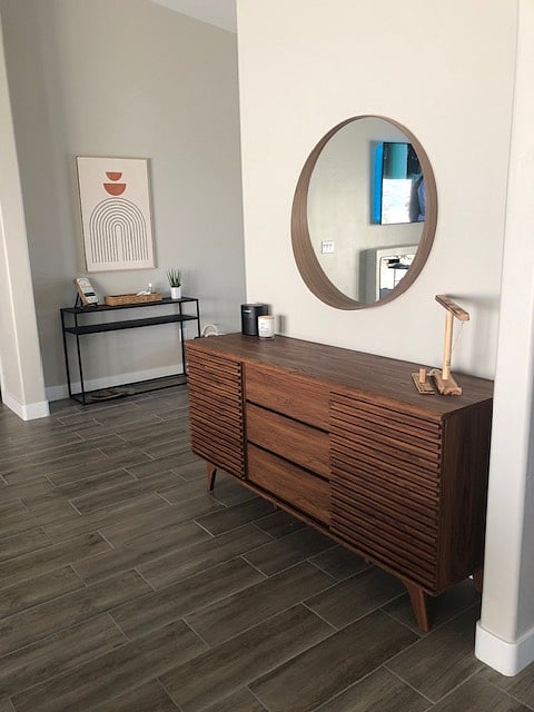 Entry way
