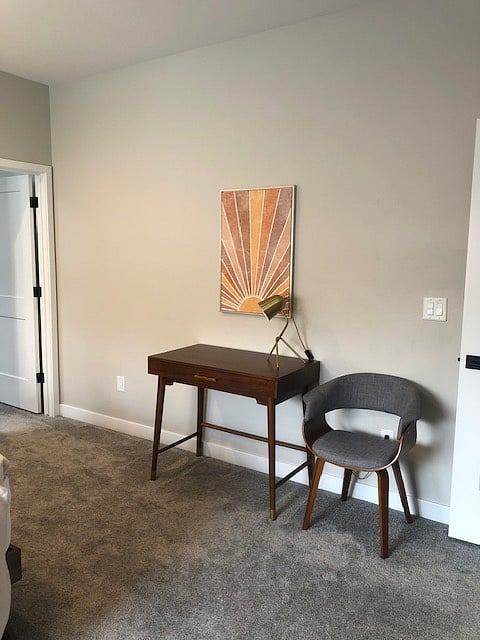 desk in primary 