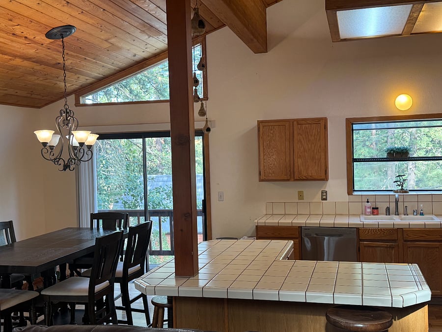 Furnished Finder property 1012642_1 photo 6